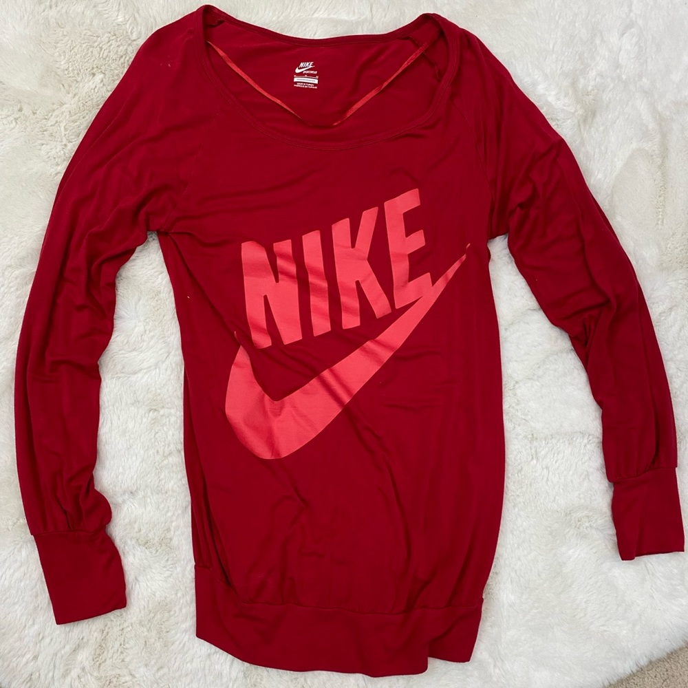 Nike Womens Red Long Sleeve Top